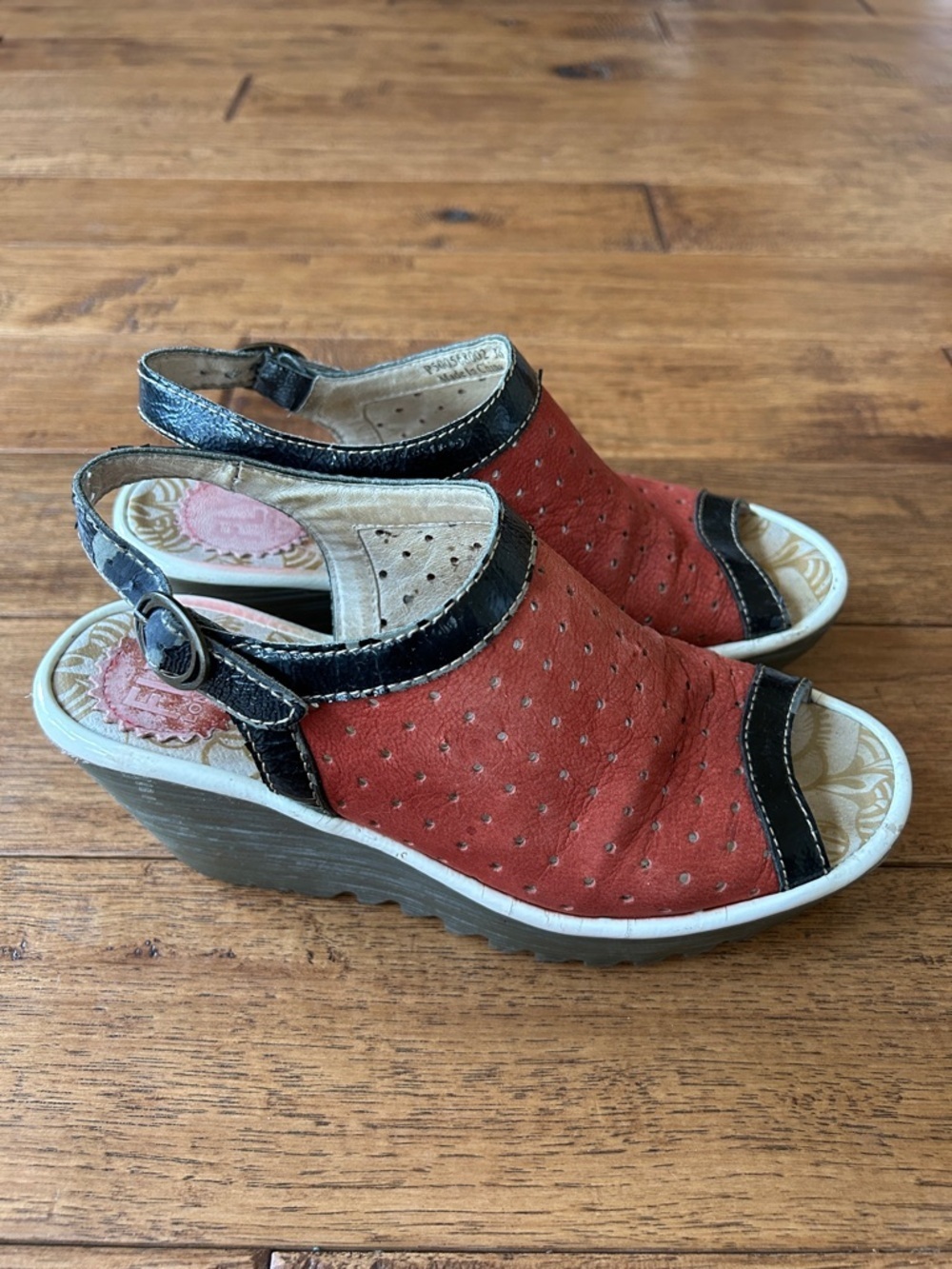 Fly London Yile Perforated Wedge Heel Sandals Red Black Size 36